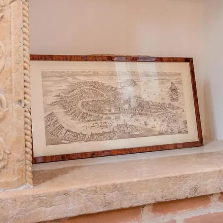 Lionhost Ruga Giuffa 4834 Apartment Venice